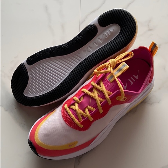 NWT Nike Air Max Dia special edition - Picture 7 of 8